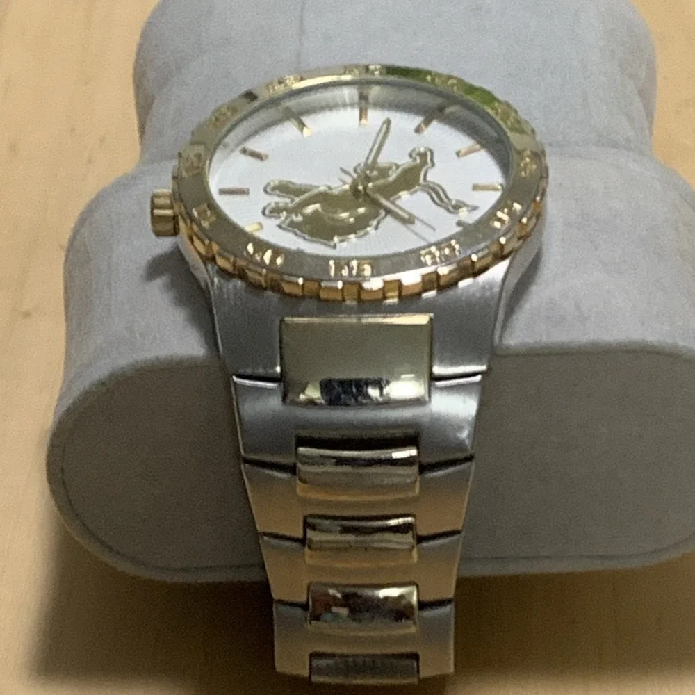 Detroit Lions NFL Men's Watch Executive Two-Tone Gold Stainless Steel Game Time